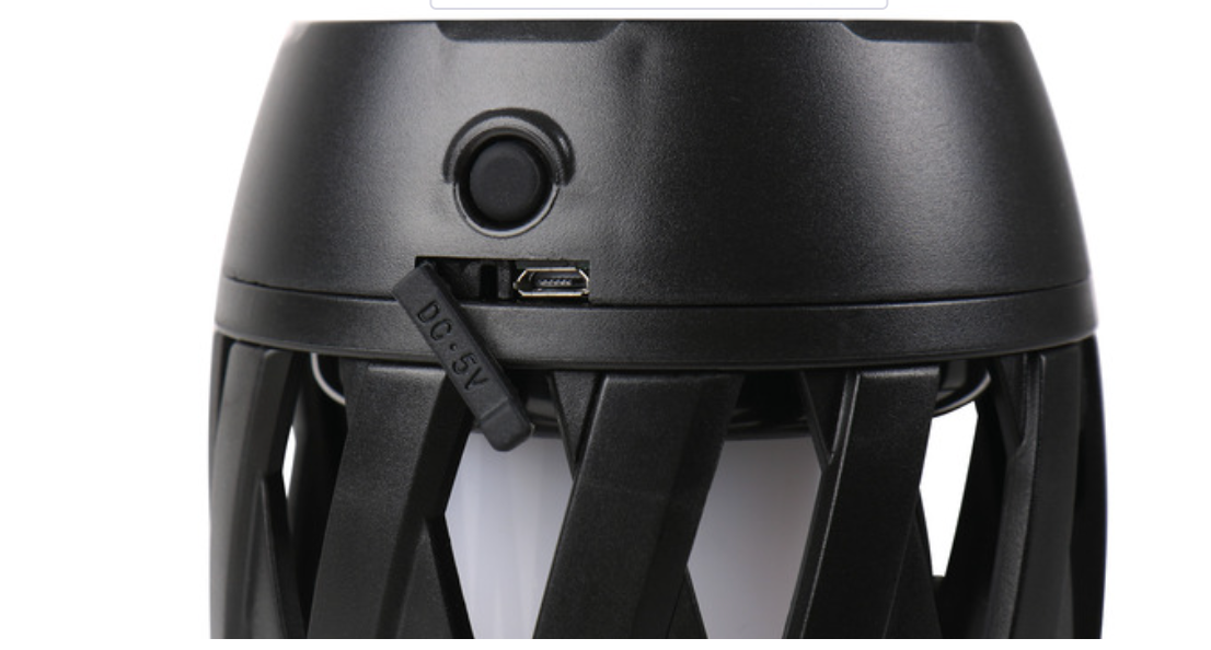 Lampe torche LED effet flamme