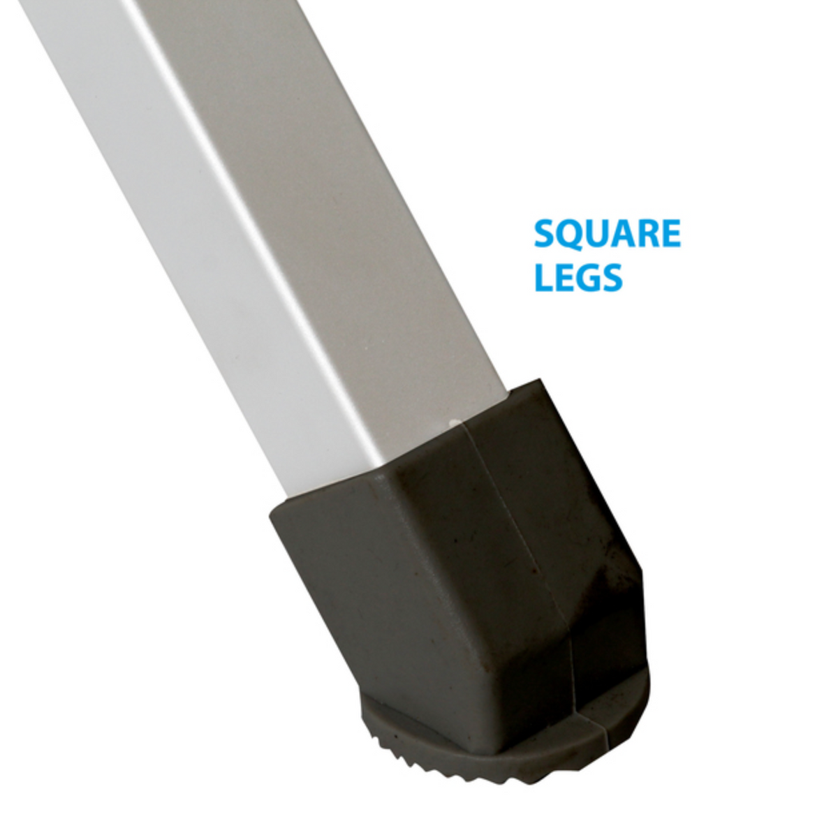 Détail du pied en tube carré d’aluminium avec embout noir de la table Titanium Axia 4