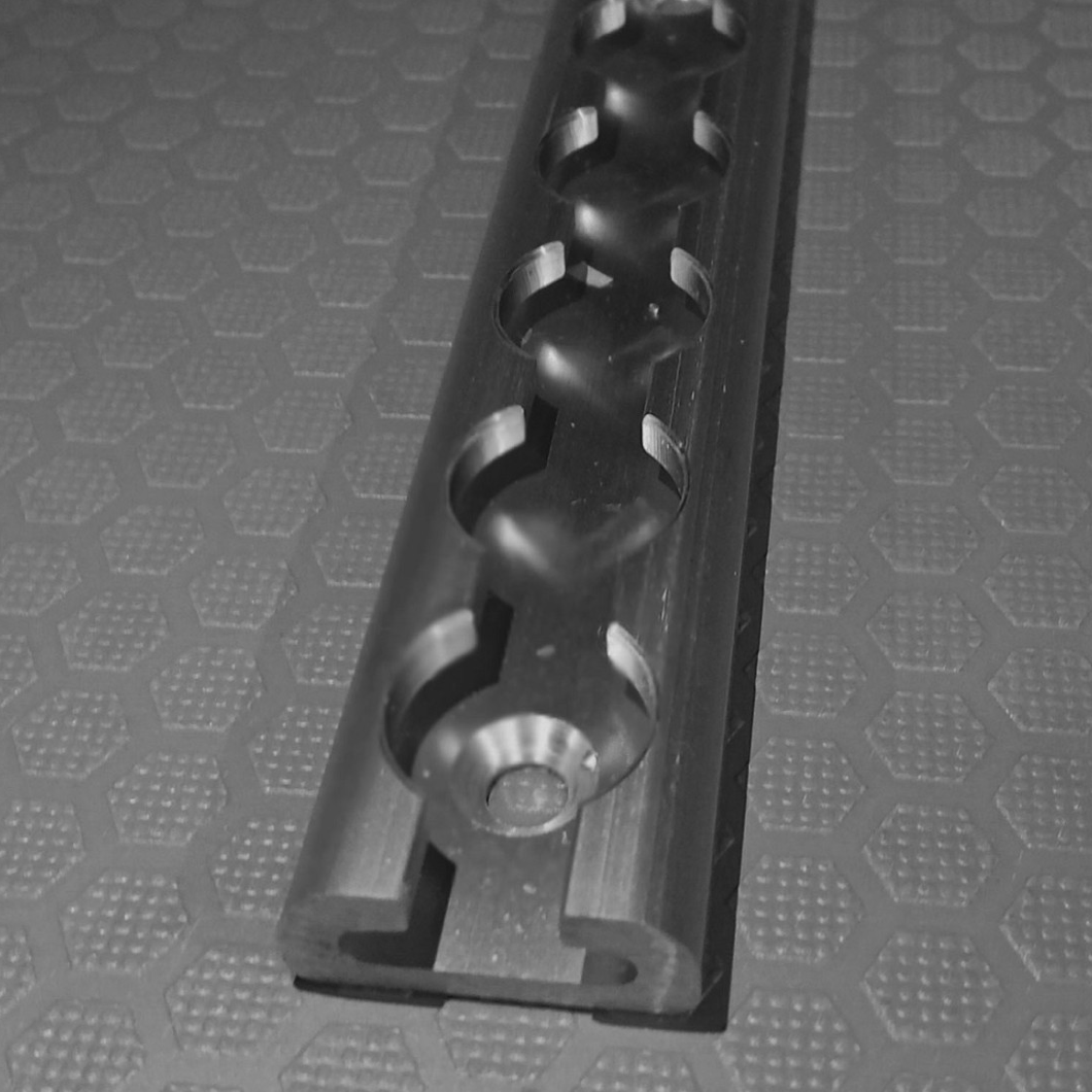 Rail arrimage aluminium AERO largeur 30 MM